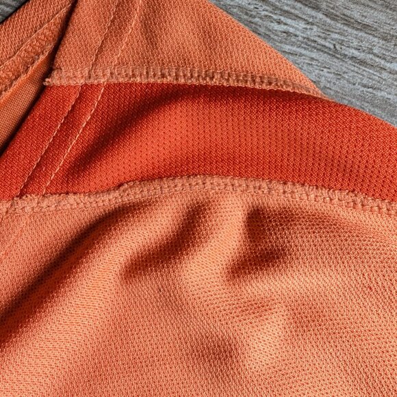 Reebok Women’s XL Orange Activewear Top Moisture-Wicking - Picture 9 of 10